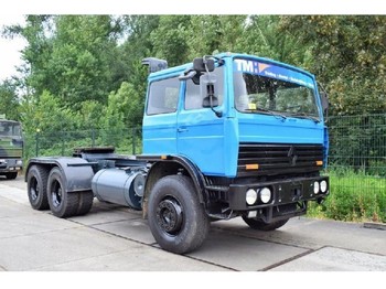Cap tractor Renault G290