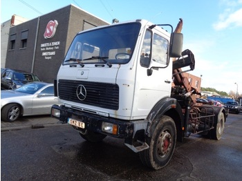 Ciężarówka hakowiec Mercedes-Benz SK 1922 container hiab/070