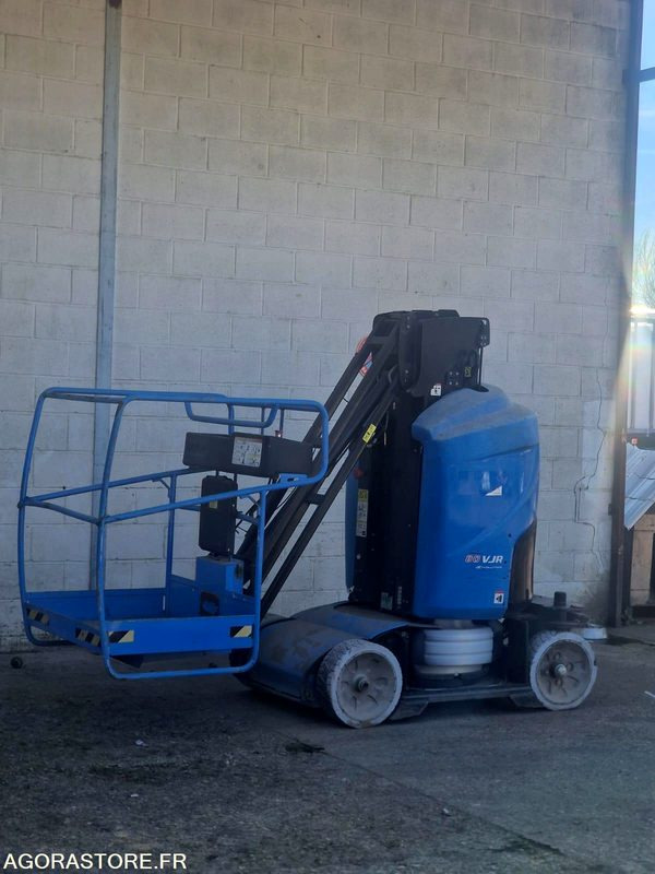 Aerial platform NACELLE ELECTRIQUE MANITOU 100VJR 200KG 9.85M
