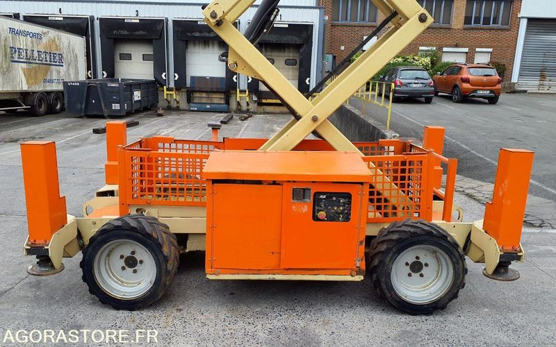 Aerial platform Nacelle DIESEL JLG 260MRT