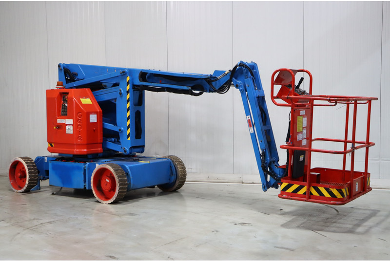 Articulated boom Genie Z34/22N