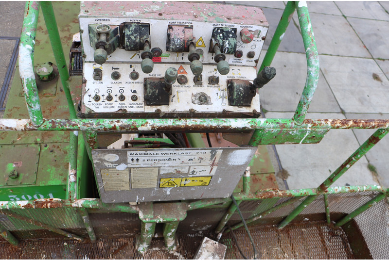 Articulated boom JLG 150 HAX