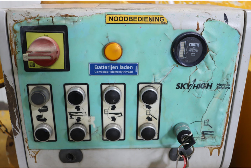 Articulated boom SkyHigh ST120