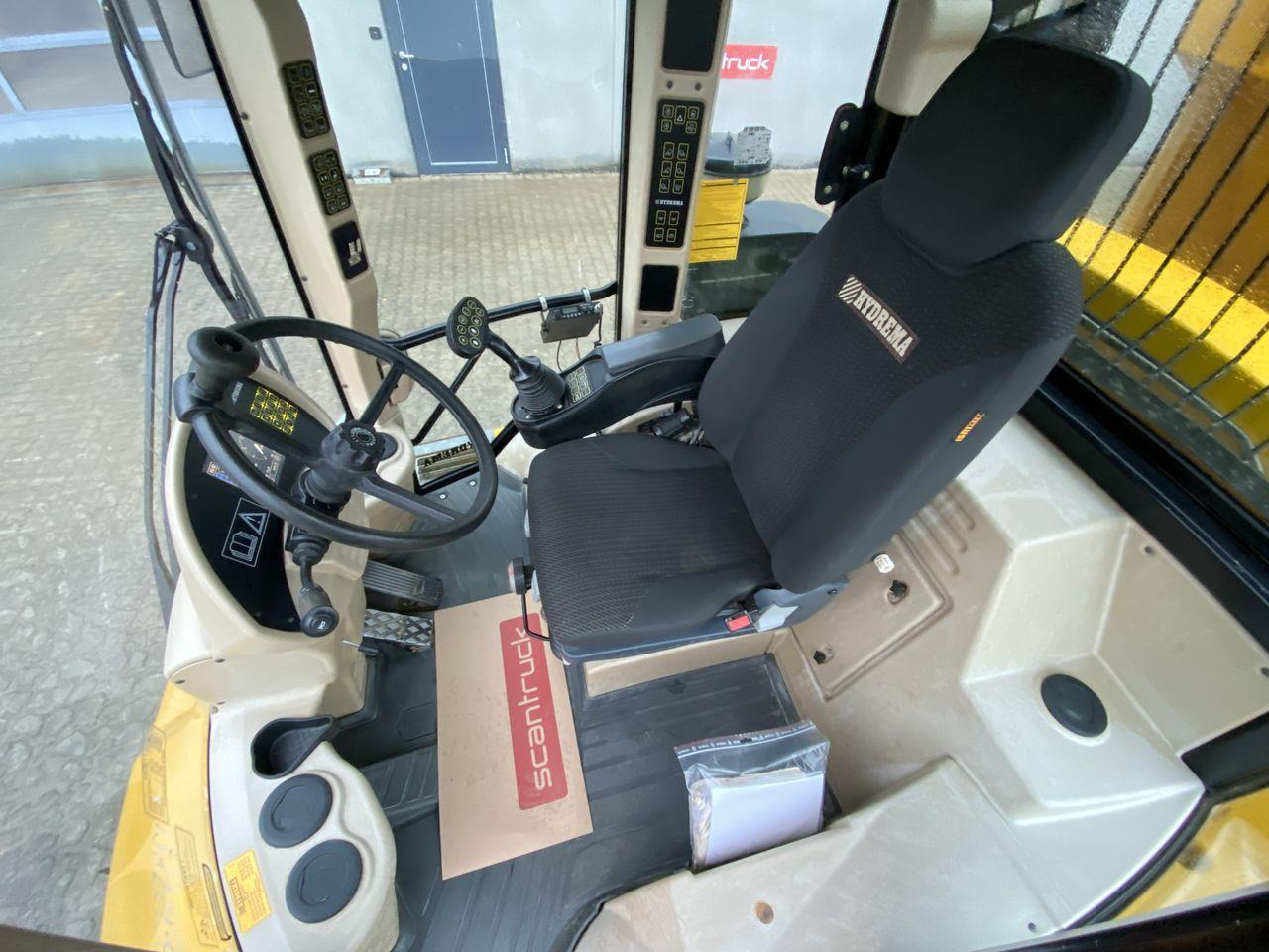 Articulated dumper Hydrema 912FS