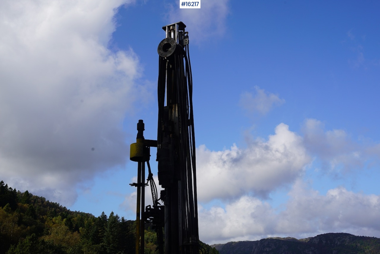Drilling rig Atlas Copco Roc 642: picture 11