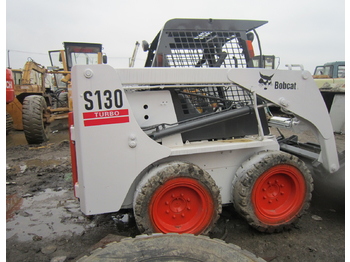 Wheel loader BOBCAT S130: picture 1