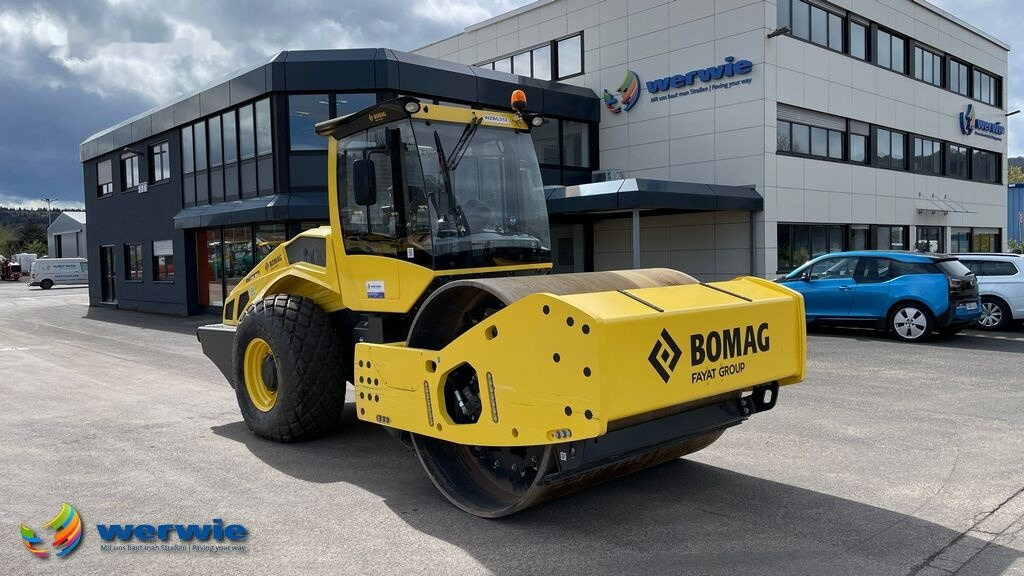 Compactor BOMAG BW 219 DH-5: picture 8