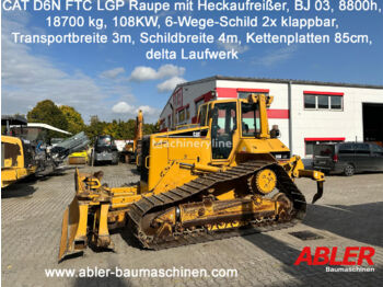 Bulldozer CATERPILLAR D6N FTC LGP mit Heckaufreißer