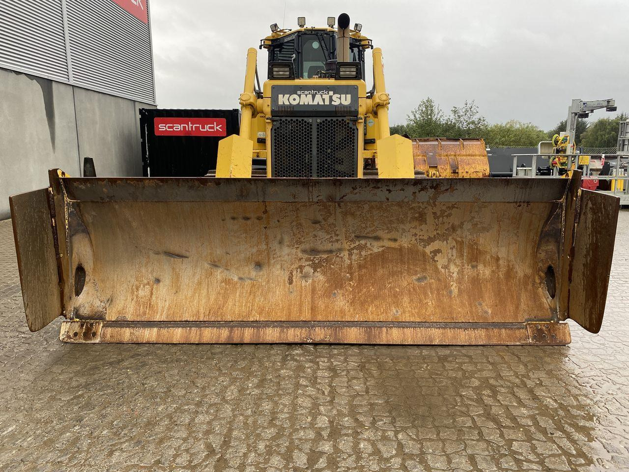 Bulldozer Komatsu D65PX-18