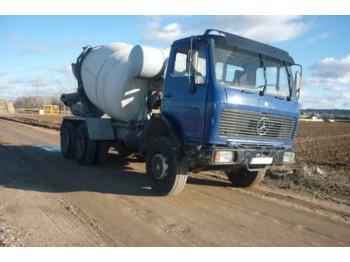 Concrete mixer truck CAMION HORMIGONERA MERCEDES BENZ 2225 6X4 1989 8M3: picture 1