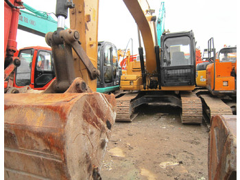 Crawler excavator CATERPILLAR 312D: picture 1