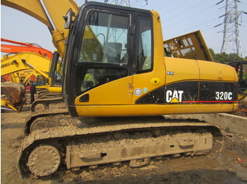 Crawler excavator CATERPILLAR 320C L: picture 1