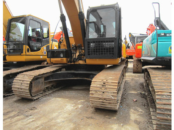 Crawler excavator CATERPILLAR 323DL: picture 1