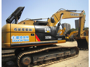 Crawler excavator CATERPILLAR 325DL: picture 1