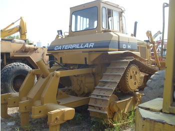 Bulldozer CATERPILLAR D6H: picture 1