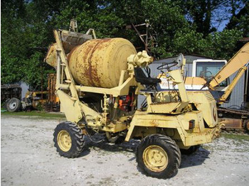 Concrete mixer truck COMET