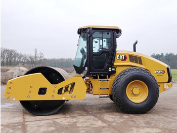 Roller CATERPILLAR CS12GC