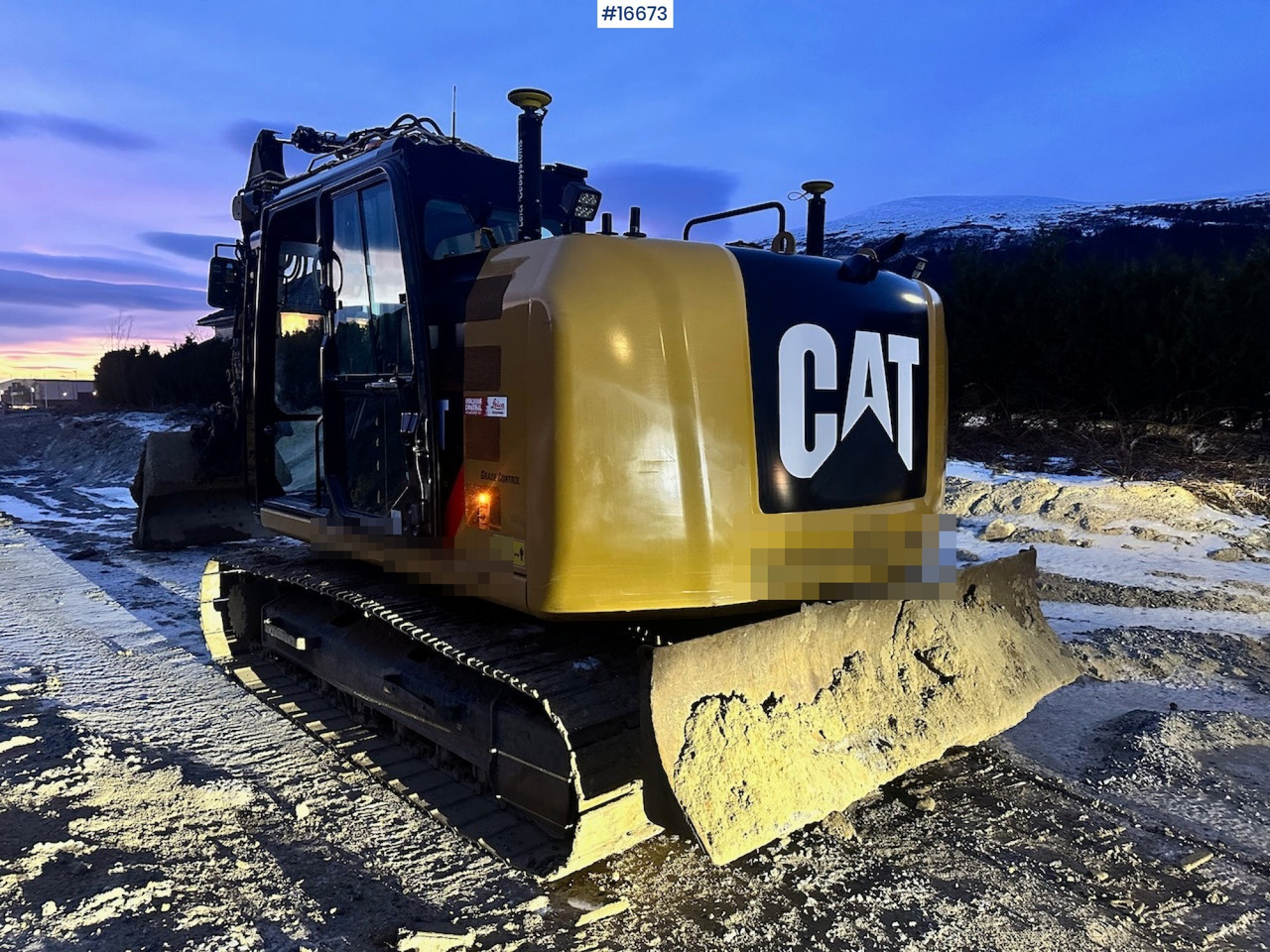 Excavator Caterpillar 313FL: picture 3