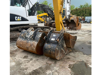 Crawler excavator Caterpillar 318FL: picture 4