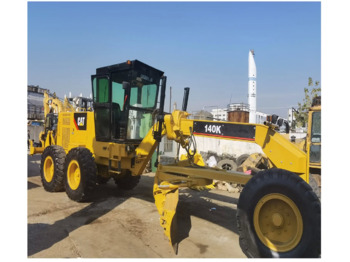 Grader CATERPILLAR 140K