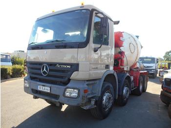 Concrete mixer Mercedes Actros 3236
