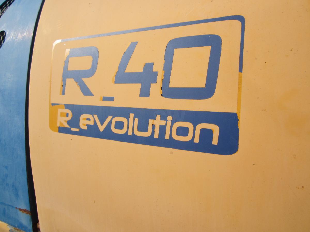 Concrete mixer truck AMOG R40 REVOLUTION