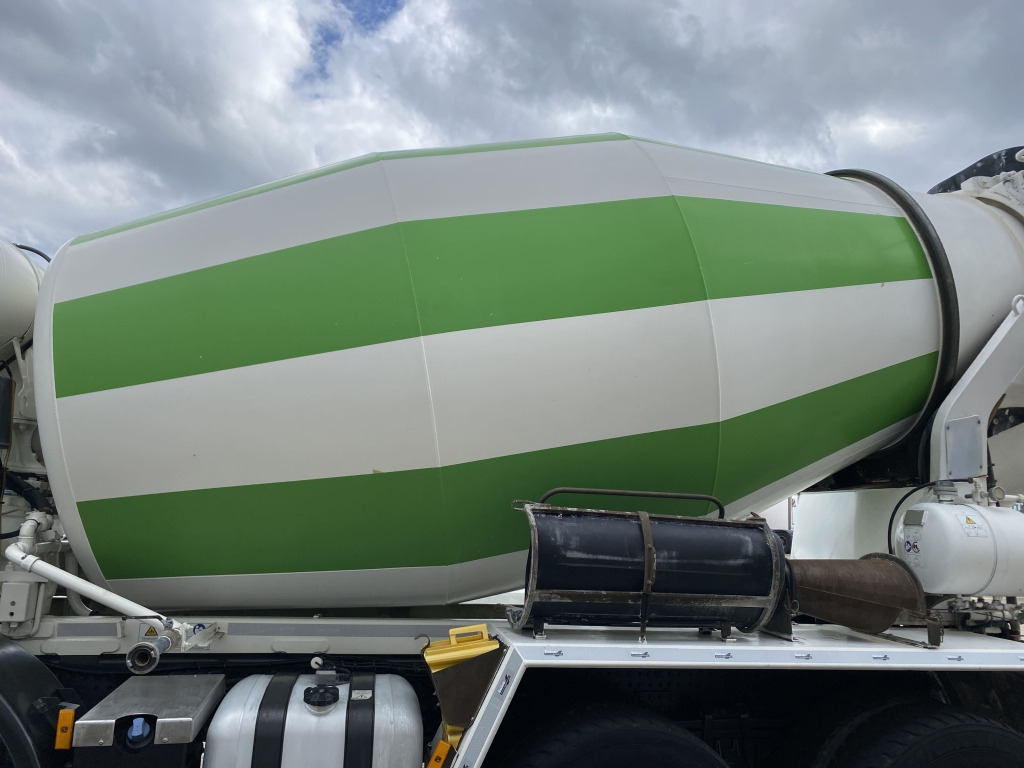 Concrete mixer truck Mercedes-Benz 3236 B Arocs