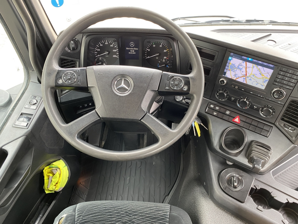Concrete mixer truck Mercedes-Benz 3236 B Arocs