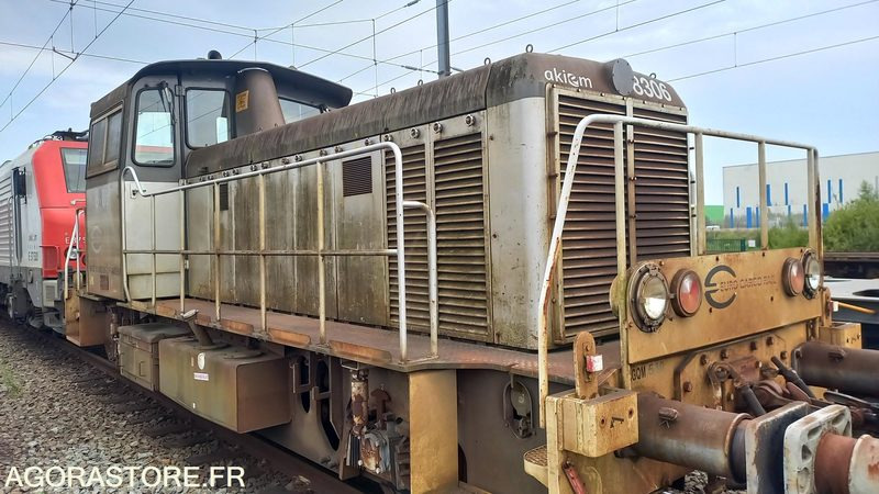 Construction equipment Lot de 5 Locotracteurs Y8000 RVI2 / Moyse, Fauvet Girel