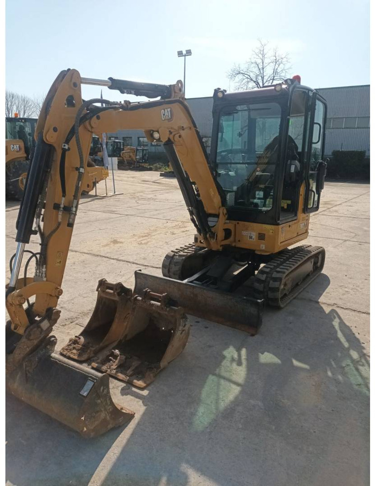 Crawler excavator CAT 302.7