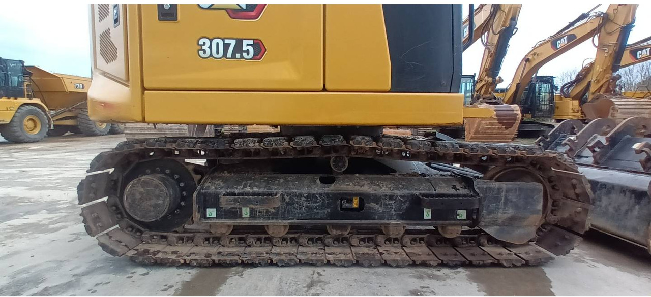 Crawler excavator CAT 307.5