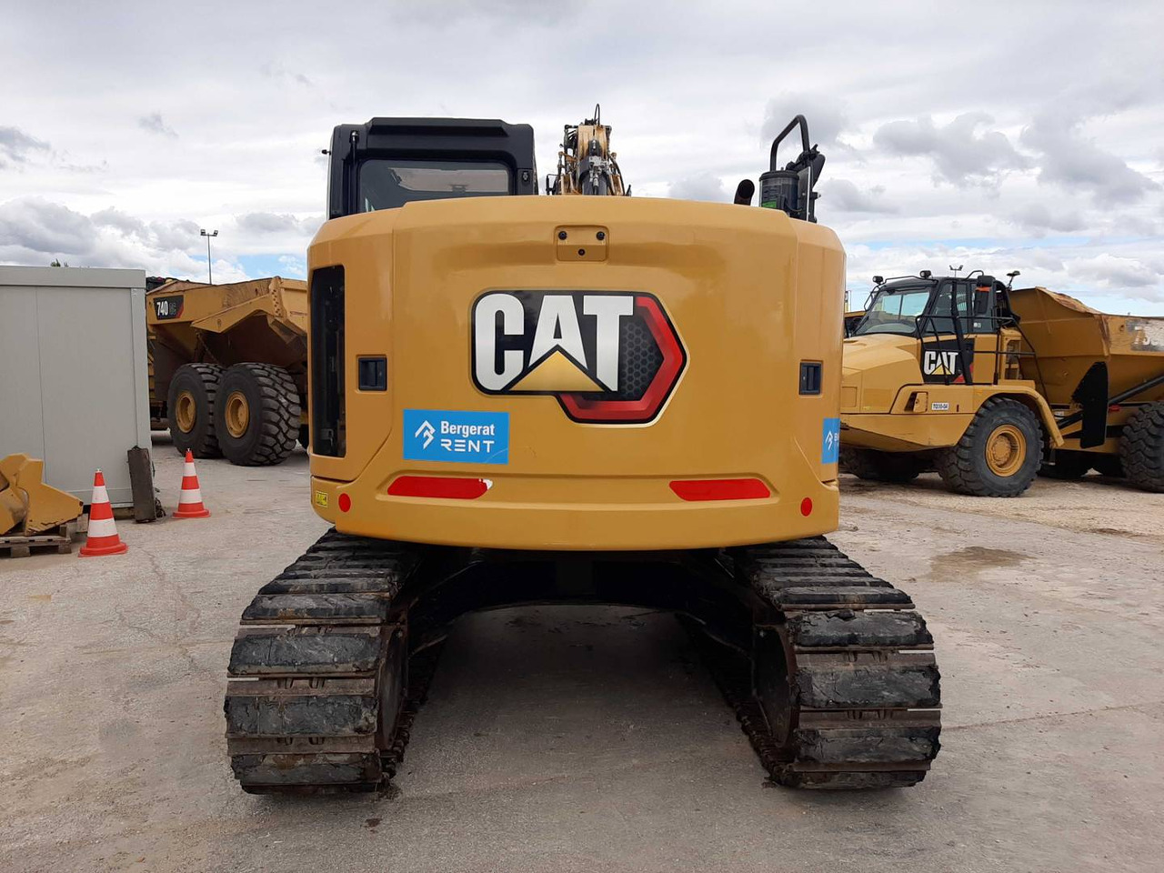 Crawler excavator CAT 315