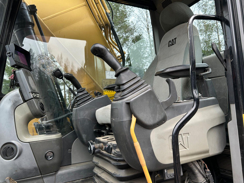 Crawler excavator Caterpillar 320D | 700 mm | ENGCON | WEBASTO