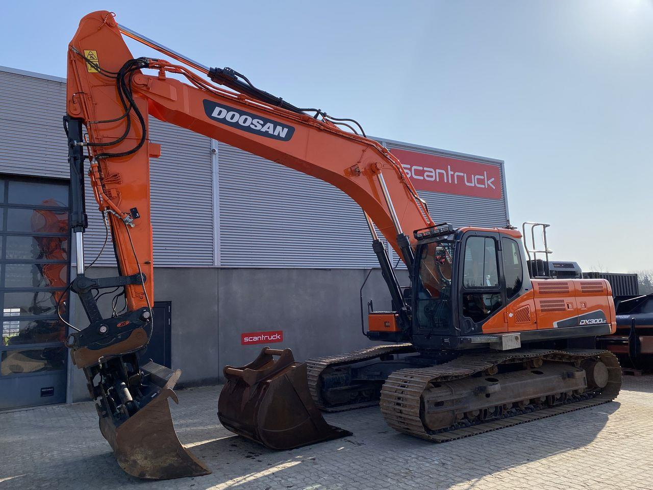 Crawler excavator Doosan DX300LC-5