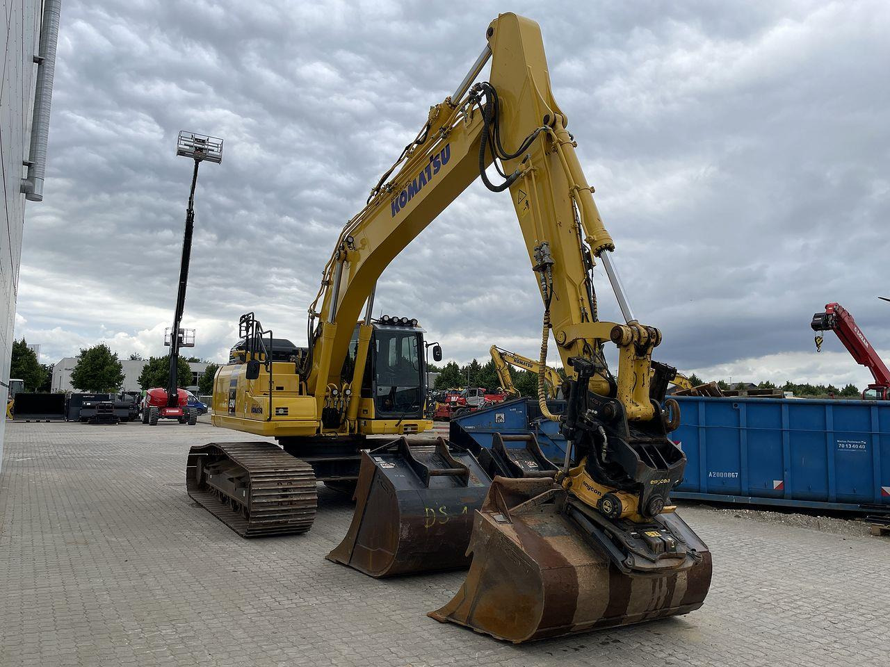 Crawler excavator Komatsu PC290LC-11EO