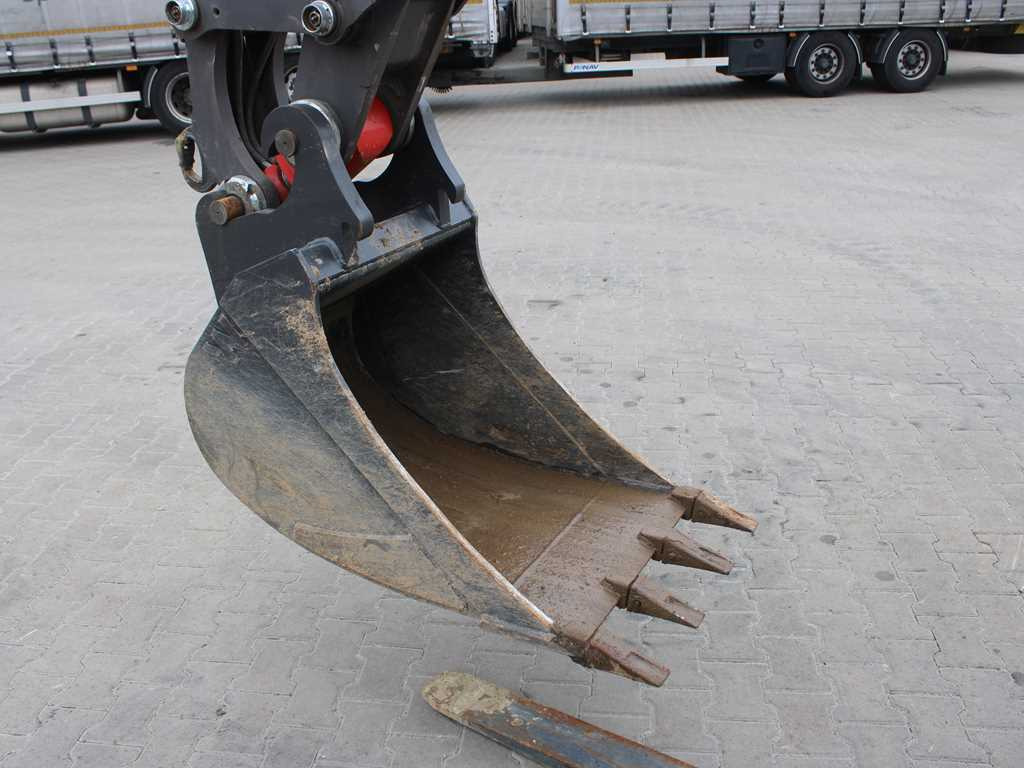 Crawler excavator Mecalac 6 MCR