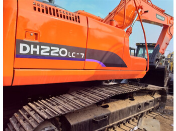 Demolition excavator DOOSAN DH220LC-7: picture 1