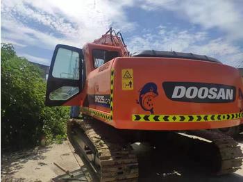 Crawler excavator DOOSAN DH225LC-7: picture 1