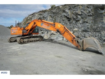 Excavator Doosan DX225LC-3: picture 1