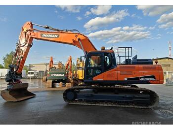 Crawler excavator Doosan DX300LC-5 PYÖRITTÄJÄLLÄ: picture 1