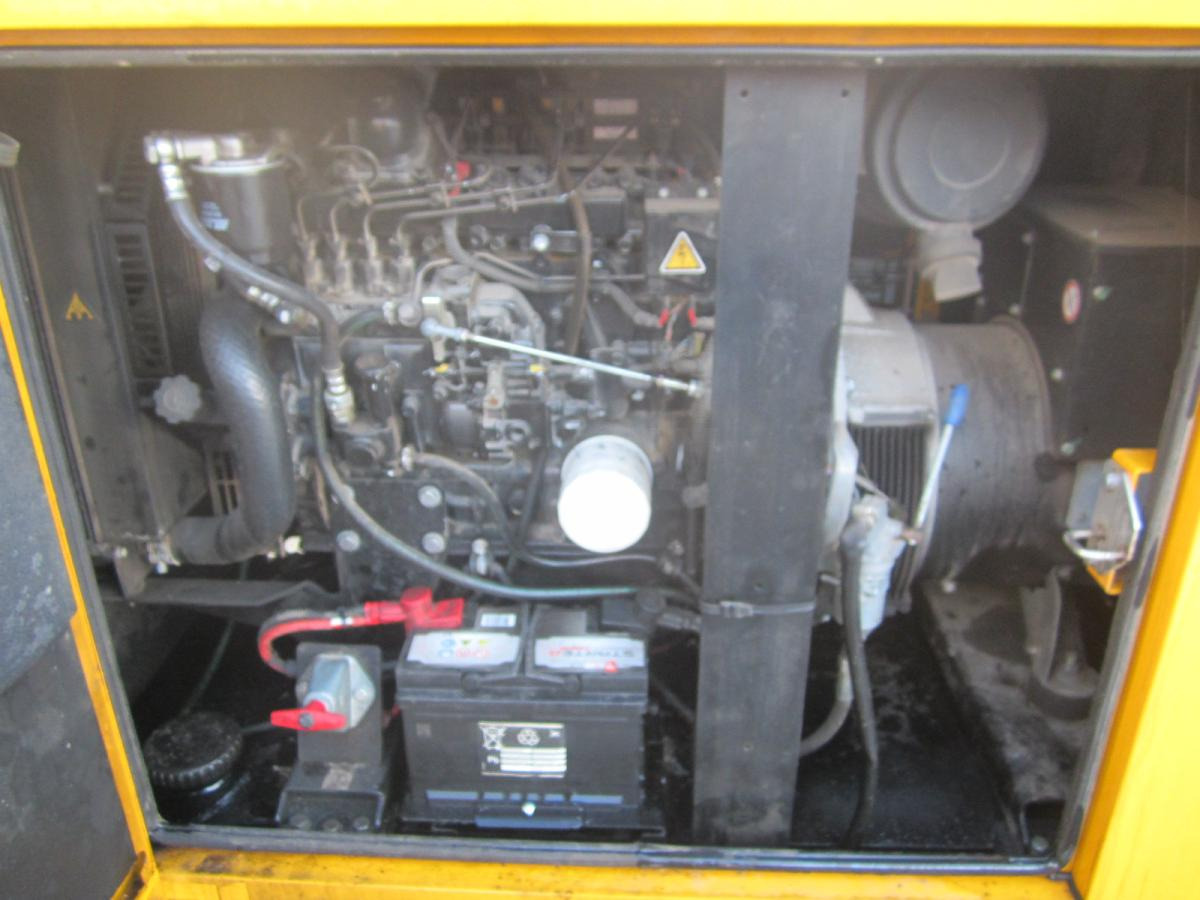 Generator set Sdmo R44