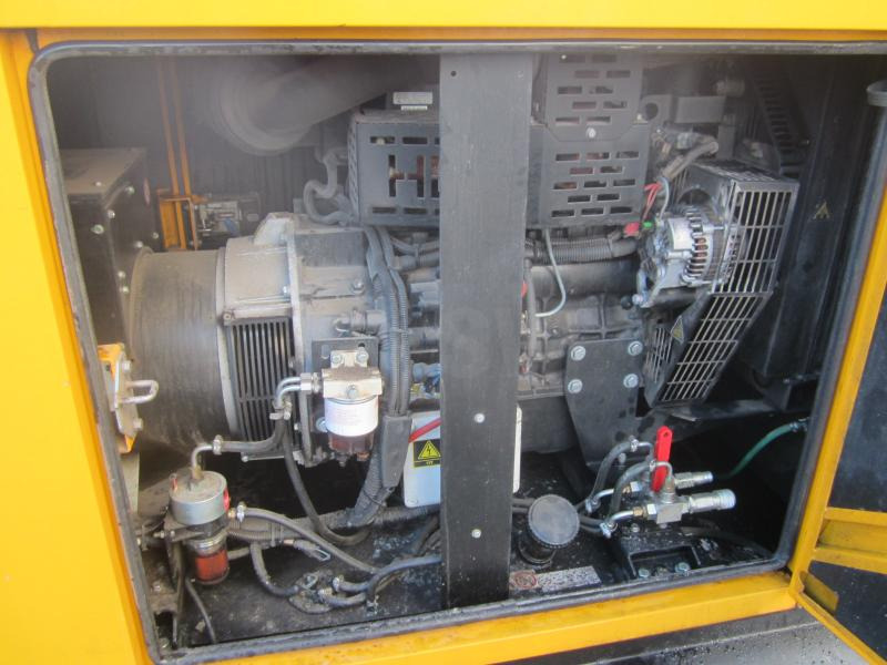 Generator set Sdmo R44