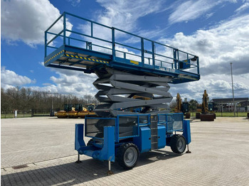 Scissor lift GENIE