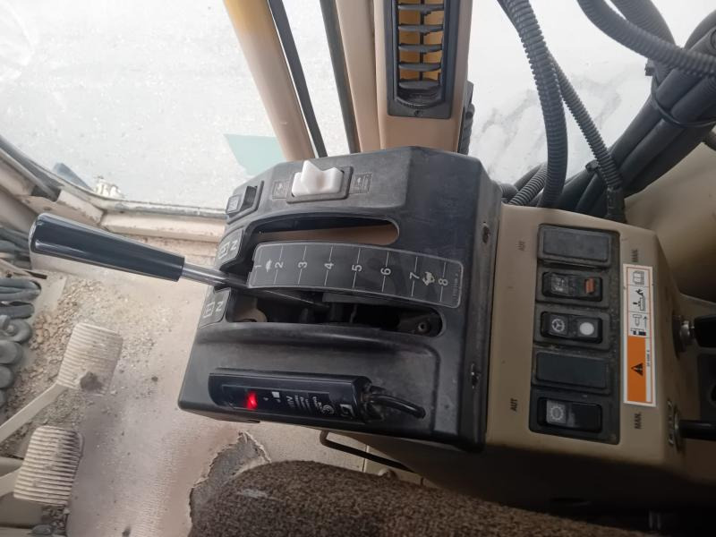 Grader Caterpillar 12H