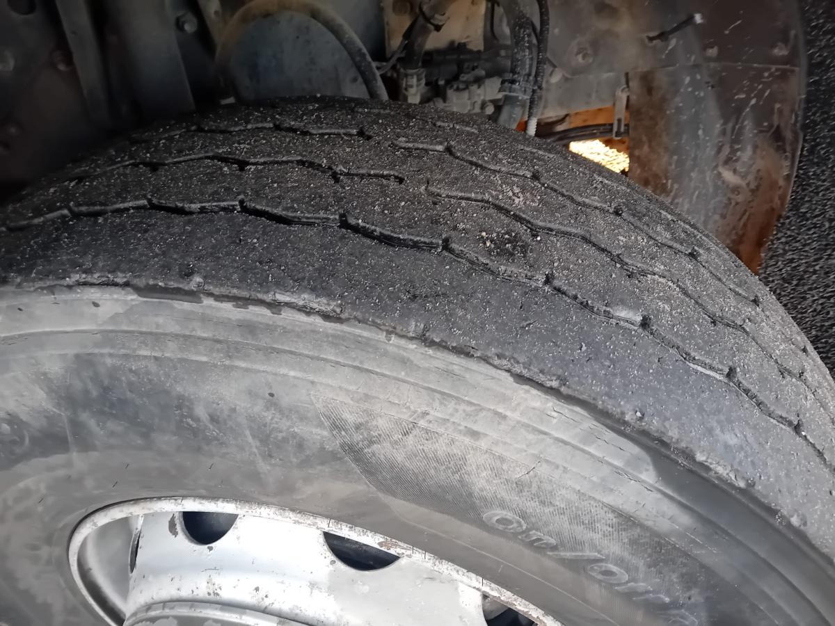 Grader Caterpillar 12H