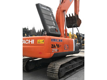 Crawler excavator HITACHI ZX210: picture 1