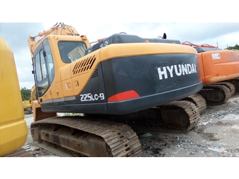 Crawler excavator HYUNDAI DH225LC: picture 1