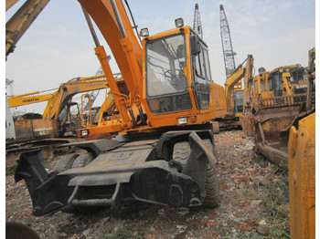 Wheel excavator HYUNDAI R200W-5: picture 1