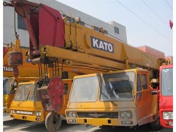 Mobile crane KATO NK450E: picture 1