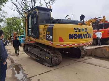 Crawler excavator KOMATSU PC200-8